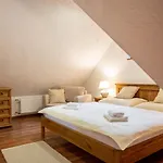 Sivy Kamen Podhradie (Prievidza)