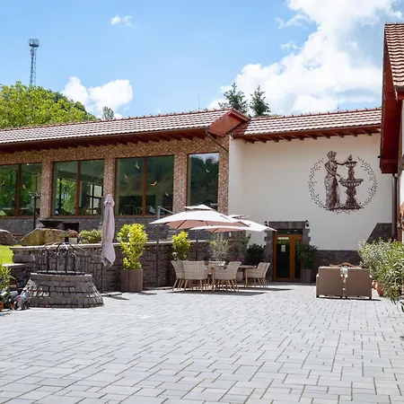 Курортный комплекс Sivy Kamen Podhradie (Prievidza)